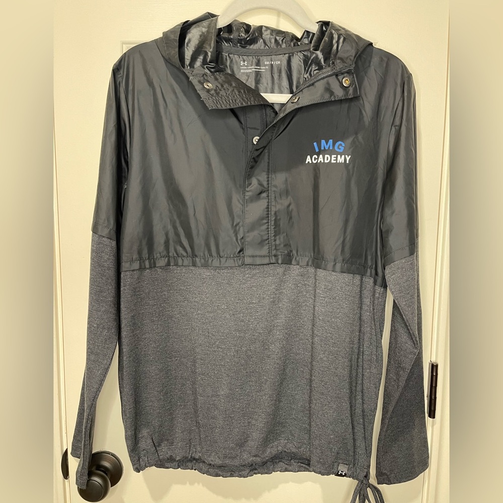 Women’s Under Amour pullover wind breaker w/hoodie | IMG Academy | Size S | NWOT